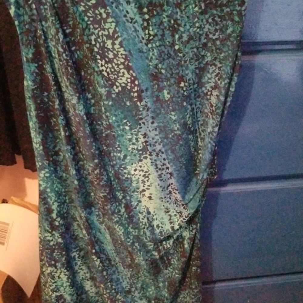 3/$20 3 Shades of Blue Guess Dress